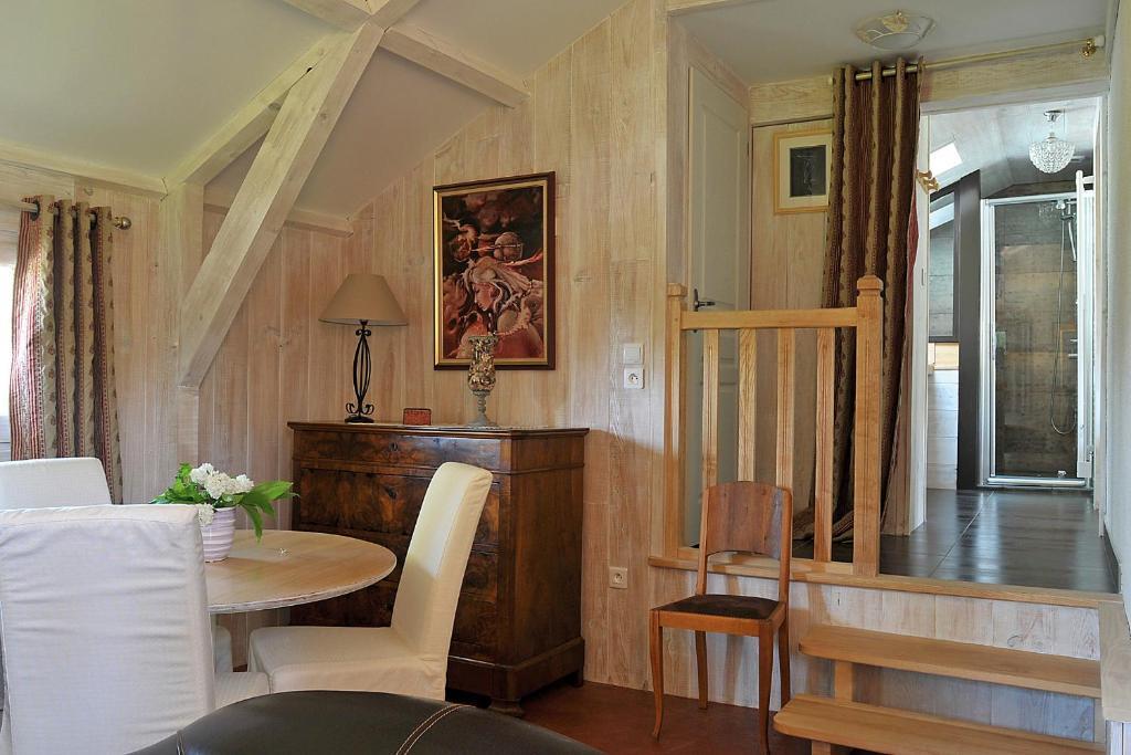 La Belle Epoque Bed and Breakfast Sansac-de-Marmiesse Habitación foto